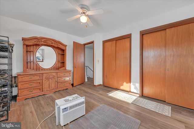 4010 W OAK ST, Lebanon, PA 17042