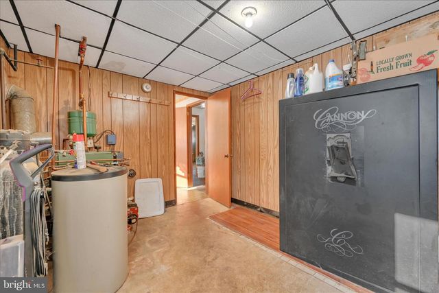 4010 W OAK ST, Lebanon, PA 17042