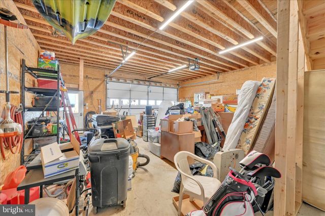 4010 W OAK ST, Lebanon, PA 17042