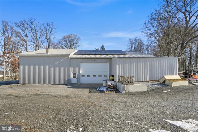 4010 W OAK ST, Lebanon, PA 17042