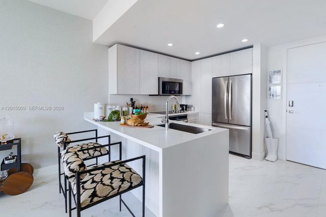 2000 Metropica Way 1207, Sunrise, FL 33323