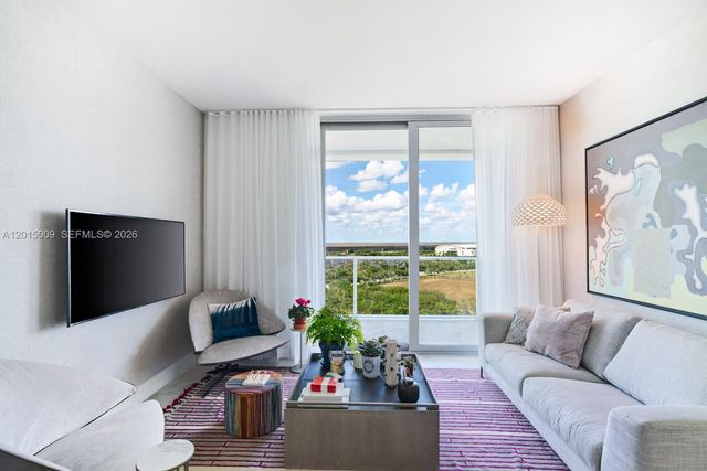 2000 Metropica Way 1207, Sunrise, FL 33323