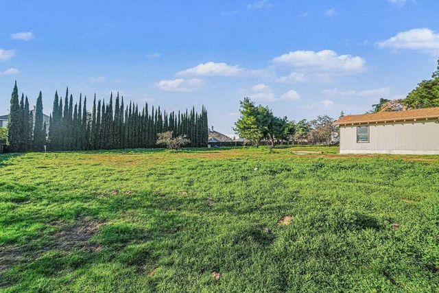 2921 Anderson Ln, Brentwood, CA 94513