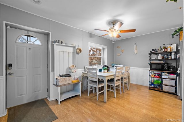 617 Lake Court 617, Middle Island, NY 11953