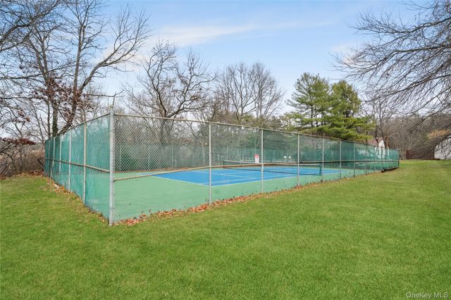 617 Lake Court 617, Middle Island, NY 11953