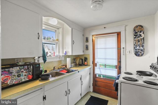 530 BAER AVE, Hanover, PA 17331