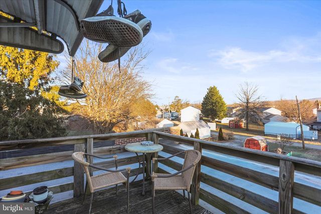 530 BAER AVE, Hanover, PA 17331