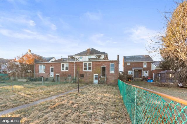 530 BAER AVE, Hanover, PA 17331
