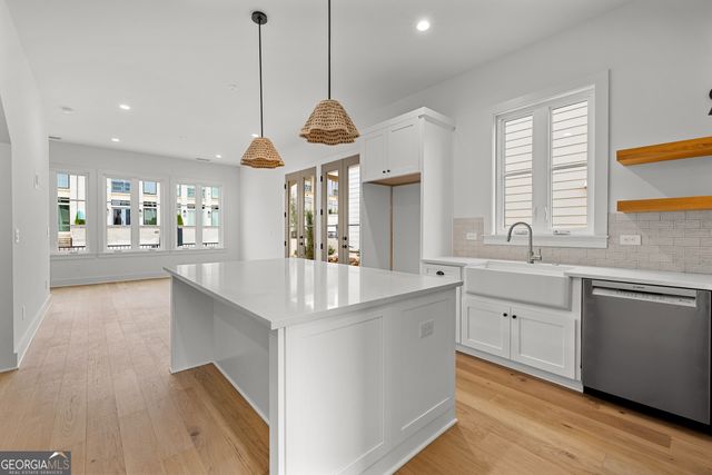 235 Rolison Way, Fayetteville, GA 30214