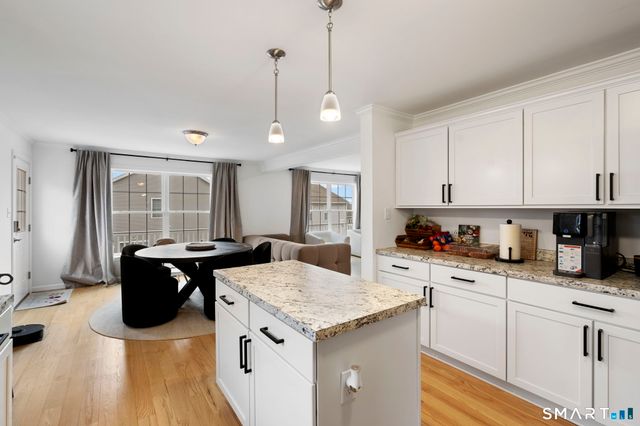 156 Dayton Road, Bridgeport, CT 06606