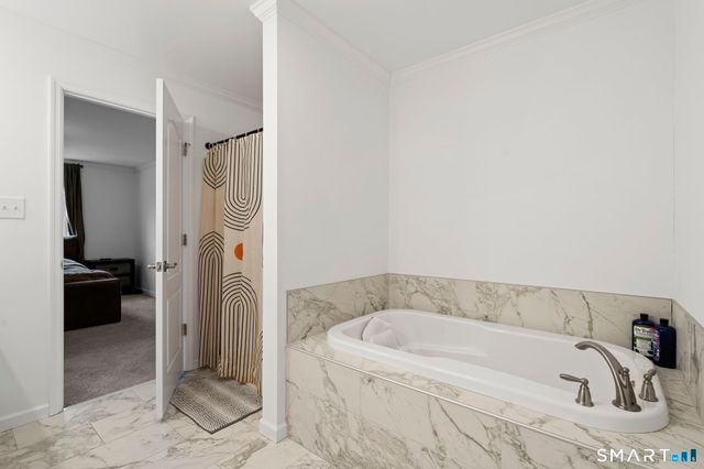 156 Dayton Road, Bridgeport, CT 06606