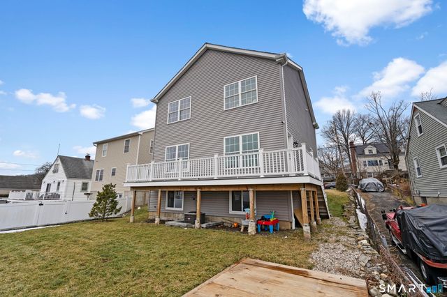 156 Dayton Road, Bridgeport, CT 06606