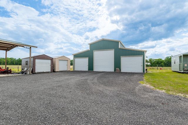 5739 SW COUNTY ROAD 341, Trenton, FL 32693