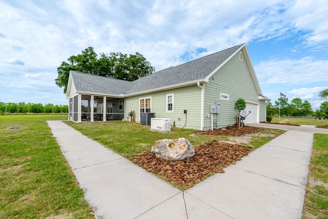 5739 SW COUNTY ROAD 341, Trenton, FL 32693