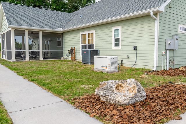 5739 SW COUNTY ROAD 341, Trenton, FL 32693