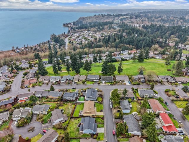 31421 41st Avenue SW, Federal Way, WA 98023