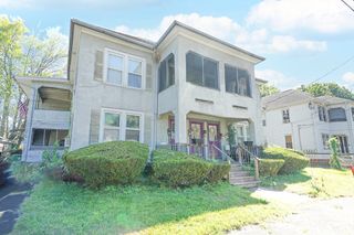 13 Rose St, Chicopee, MA 01020