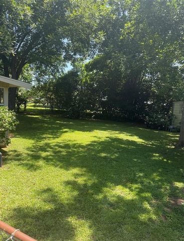 104 Falcon Drive, Enterprise, AL 36330