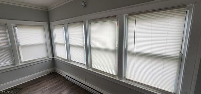 2174 W 103, Cleveland, OH 44102