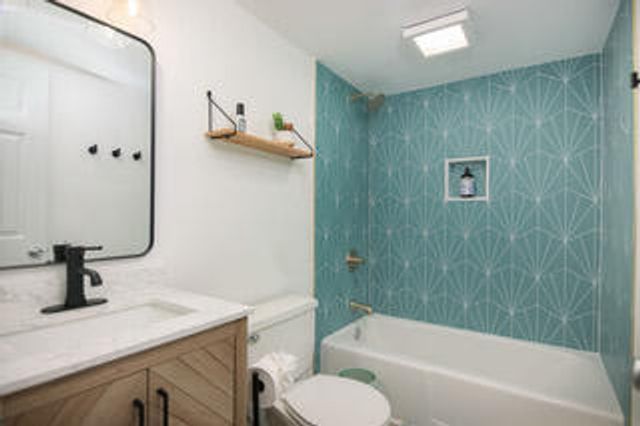 6240 Old Point Road Apt C7, Hanahan, SC 29410