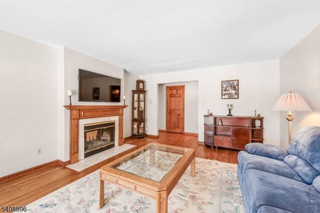 30 Mackerley Rd, Green Twp., NJ 07860