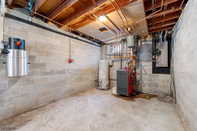 30 Mackerley Rd, Green Twp., NJ 07860