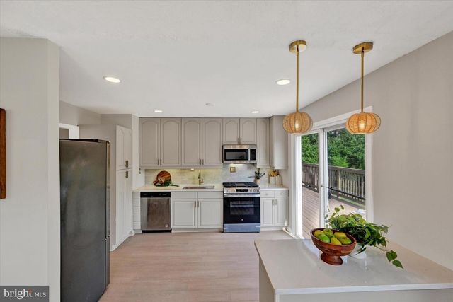 114 DONCASTER RD, Joppa, MD 21085