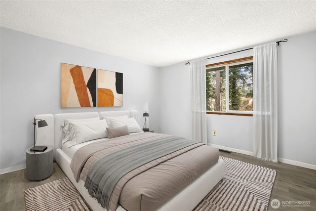 33524 33rd Place SW, Federal Way, WA 98023