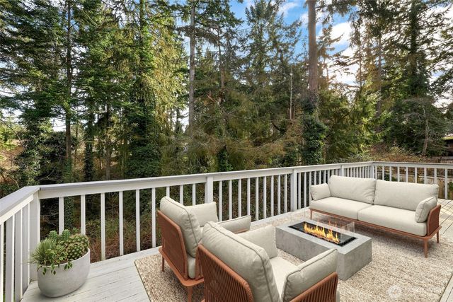 33524 33rd Place SW, Federal Way, WA 98023