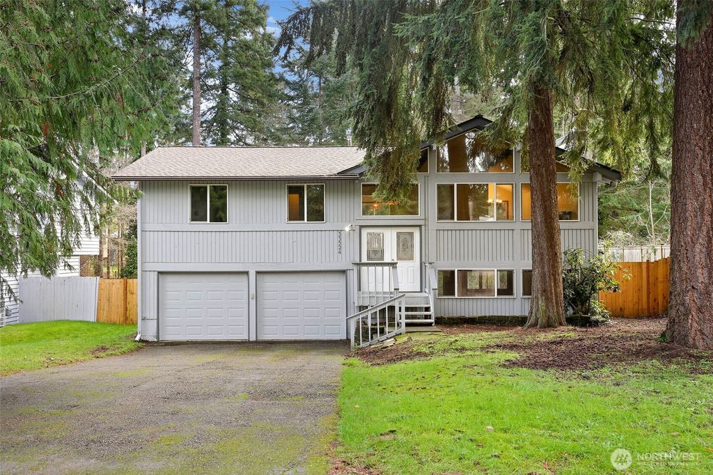 33524 33rd Place SW, Federal Way, WA 98023