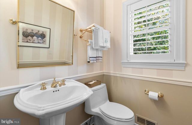 19 PALMER AVE, Rehoboth Beach, DE 19971