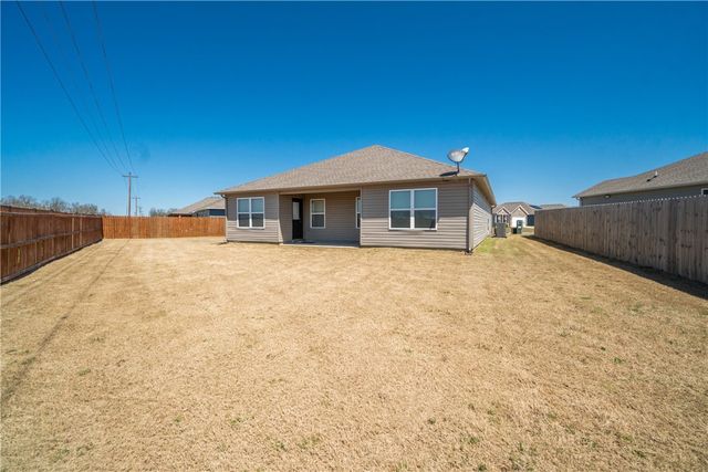 701 Belhaven Road, Centerton, AR 72719