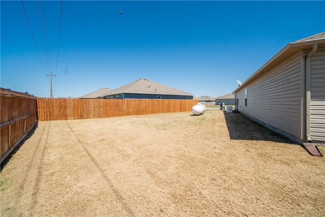 701 Belhaven Road, Centerton, AR 72719