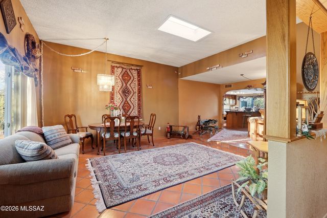 3770 N Gunnison Drive, Tucson, AZ 85749