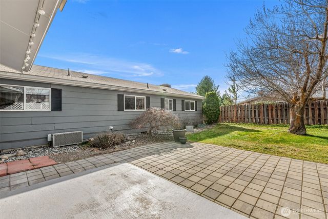 2908 Alvista Place, Wenatchee, WA 98801