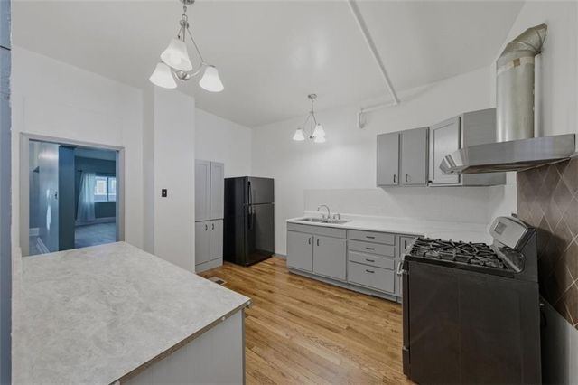 3510 Thompson Avenue, Kansas City, MO 64124