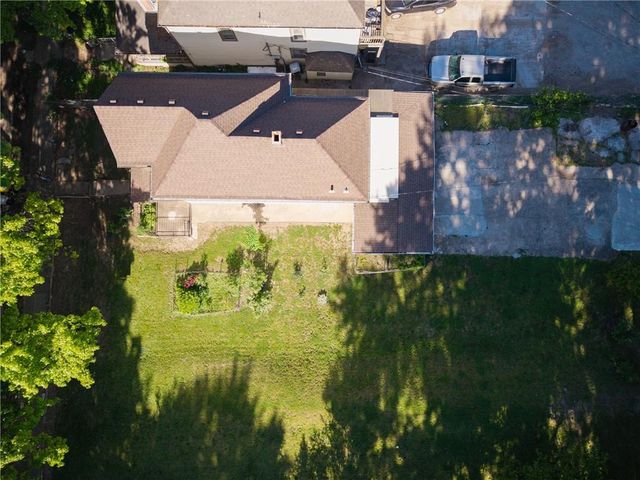 3510 Thompson Avenue, Kansas City, MO 64124