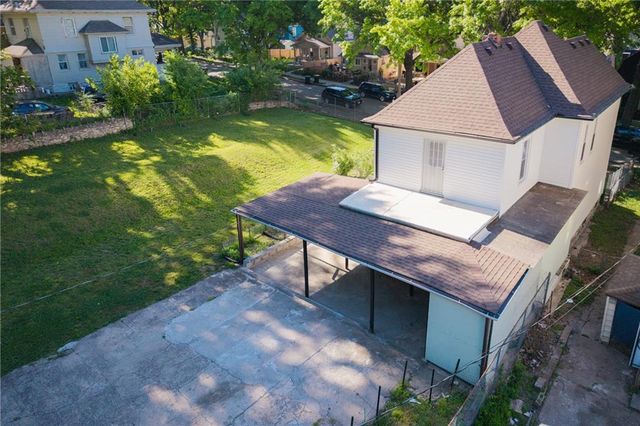 3510 Thompson Avenue, Kansas City, MO 64124