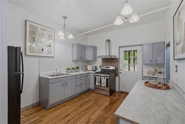 3510 Thompson Avenue, Kansas City, MO 64124