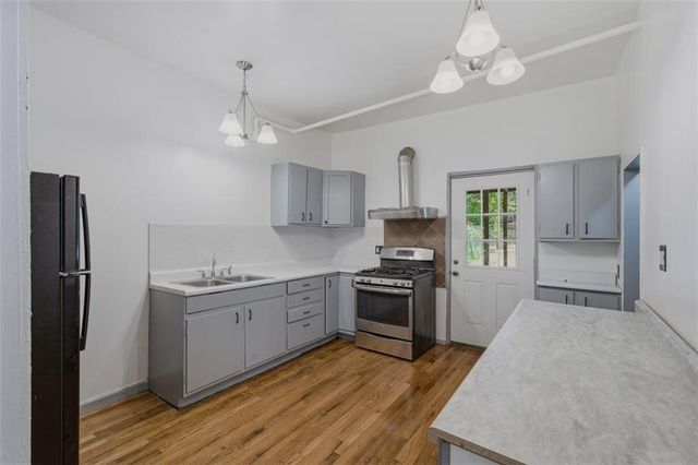 3510 Thompson Avenue, Kansas City, MO 64124