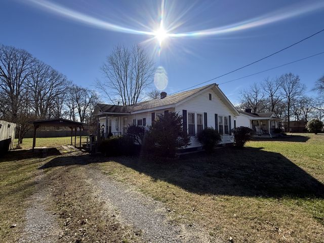 604 E Warren St, Tullahoma, TN 37388