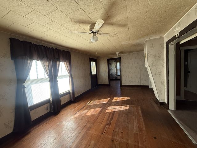 604 E Warren St, Tullahoma, TN 37388