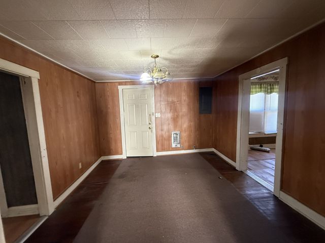 604 E Warren St, Tullahoma, TN 37388