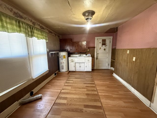 604 E Warren St, Tullahoma, TN 37388