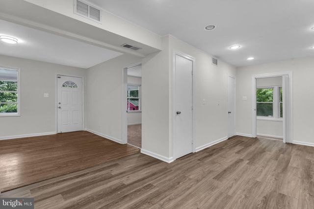 29823 HILLVIEW DR, Mechanicsville, MD 20659
