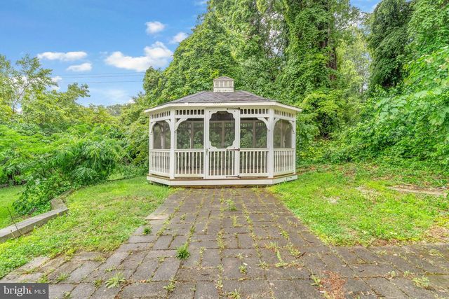 29823 HILLVIEW DR, Mechanicsville, MD 20659