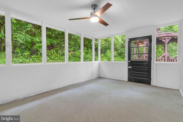 29823 HILLVIEW DR, Mechanicsville, MD 20659