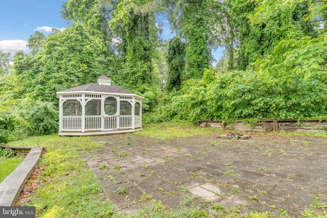 29823 HILLVIEW DR, Mechanicsville, MD 20659