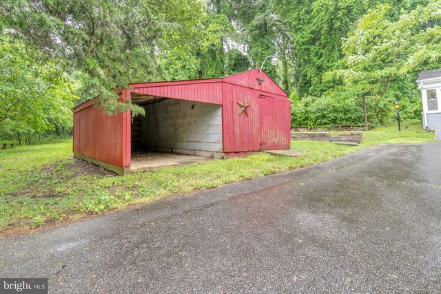 29823 HILLVIEW DR, Mechanicsville, MD 20659