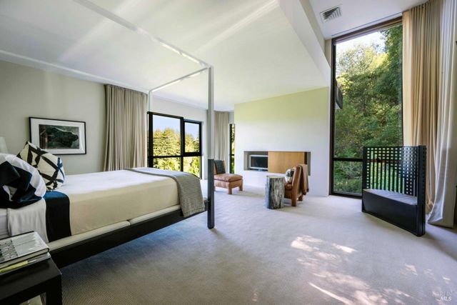 7596 Sonoma Mountain Rd, Glen Ellen, CA 95442